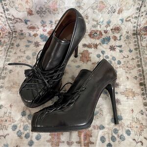 Tabitha Simmons Elegant Black Lace-Up Platform Heels